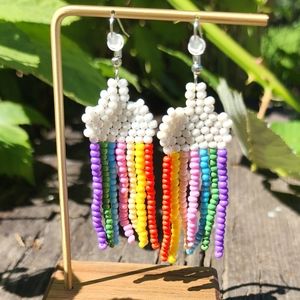 🌈 Rainbow seed bead earrings
